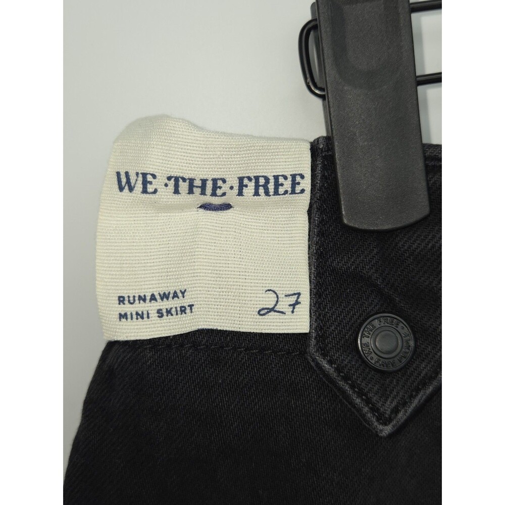 New We The Free People Runaway Denim Mini Skirt Faded Black Wash Size 27 - Picture 4 of 5